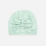 Mintunvärinen turbanivauva